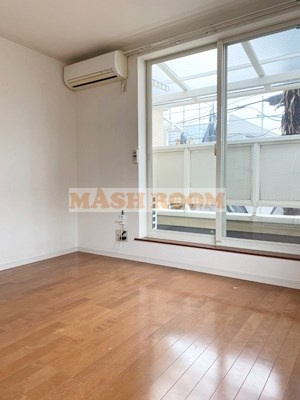 メゾン杉沼の寝室