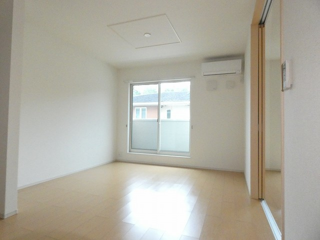 ファーチャ・イターナル　Iの居間・リビング