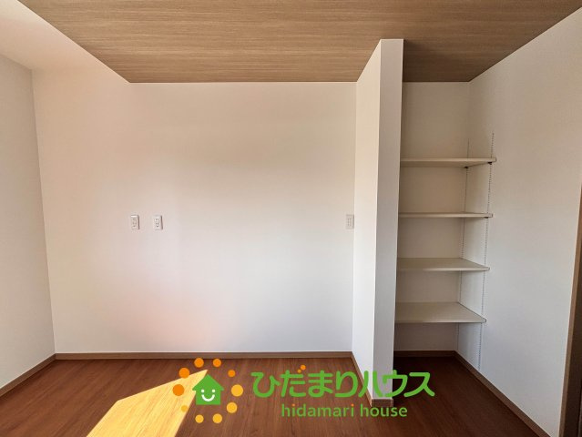 ワイウッドコート加須市久下第7期　新築一戸建て　01の収納