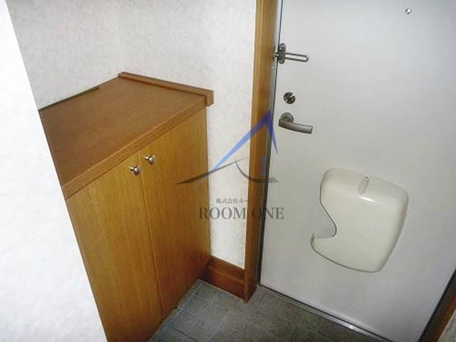 メゾン　ラ　プーペの玄関|玄関です。