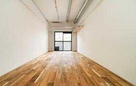 フラッツ大橋　高層階　独立洗面台　陽当たり良好の居間・リビング