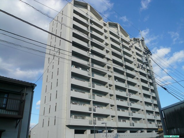 アプリア桟橋の外観