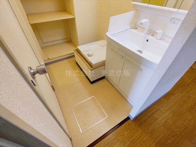 【脱衣所】 | コンドミニアム坂戸 | 洗面室