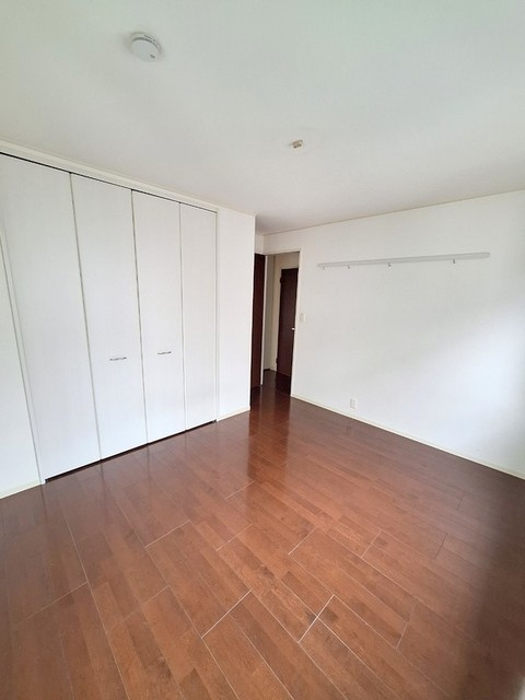 ＳＵＮ　ＳＴＲＥＡＭの洋室|★6.8帖の洋室★