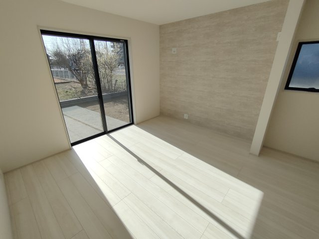 【Livele Garden】　久喜市南栗橋　第３　全1邸の外観|まずは『資料請求』から（＾＾）
ぜひ、お気軽にお問い合わせください♪
2025年11月撮影