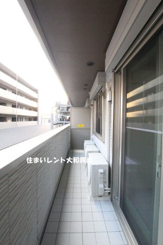 フィレ・デ・フルールのバルコニー