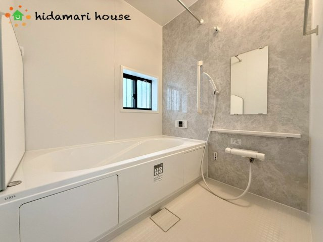 上尾市原市北1丁目　新築戸建　ハートフルBの浴室