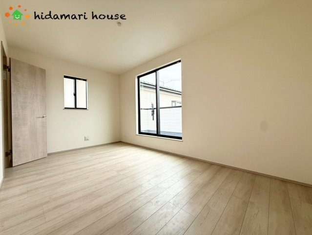 上尾市原市北1丁目　新築戸建　ハートフルBの寝室|主寝室：7.5帖