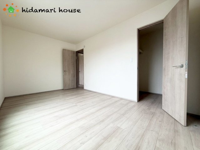 上尾市原市北1丁目　新築戸建　ハートフルBの内装