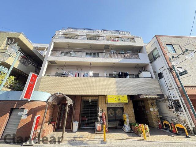 ライオンズマンション第５の外観|ドキドキの新生活も、安心してスタート。ぴったりの住まいを見つけませんか？クランディアが一緒に住まい選びをサポートします‼　まずは、お気軽にお問合せください　＃クランディア