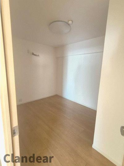 ライオンズマンション第５の洋室|ドキドキの新生活も、安心してスタート。ぴったりの住まいを見つけませんか？クランディアが一緒に住まい選びをサポートします‼　まずは、お気軽にお問合せください　＃クランディア