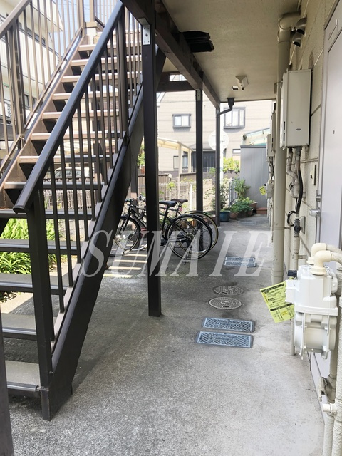 鎌倉ハイツのエントランス|エントランス部分です。