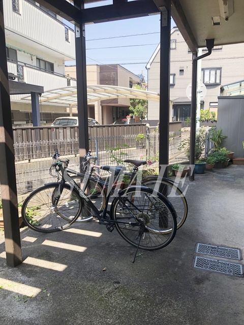 鎌倉ハイツのその他共用部分|自転車置き場
