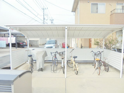 【その他共用部分】 | アルページュ | 屋根付き駐輪場