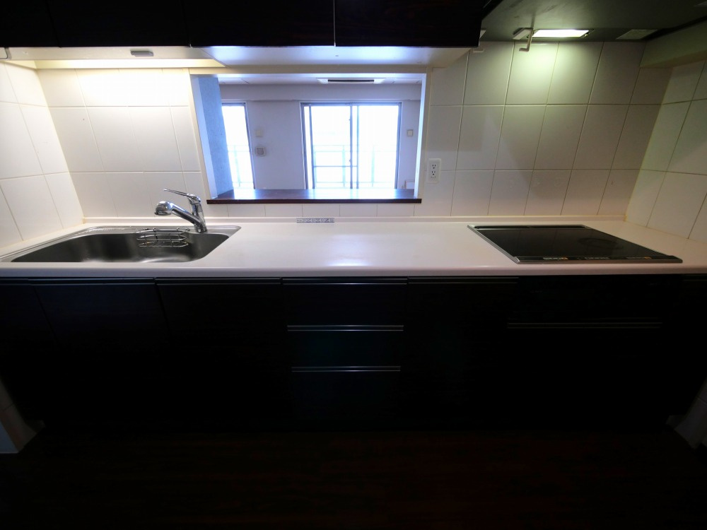 レジディア心斎橋ウエストのキッチン