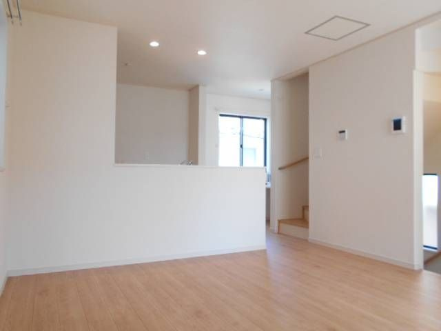 Ｓｕｍａｉ－ｔｏ市川市大洲０１の居間・リビング