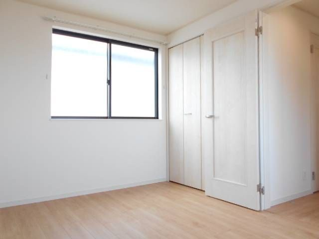 Ｓｕｍａｉ－ｔｏ市川市大洲０１の寝室