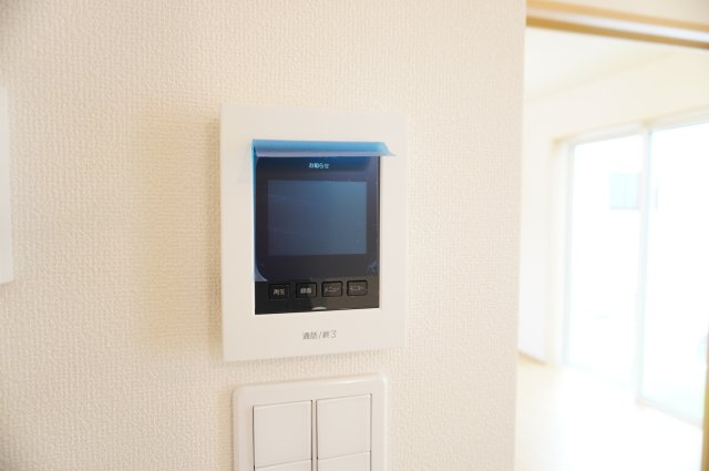 越谷市宮本町2丁目 新築分譲住宅 A号棟のセキュリティ|TVモニター付きインターフォン