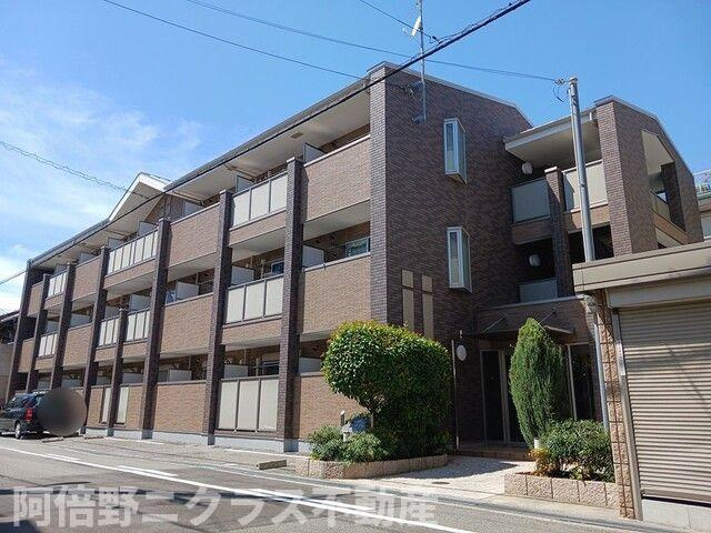 サル　ドゥ　セジュール