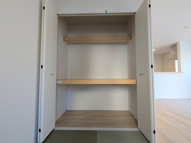 神戸市西区大沢1丁目新築戸建2号棟の収納