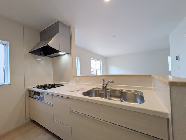 神戸市西区大沢1丁目新築戸建2号棟のキッチン