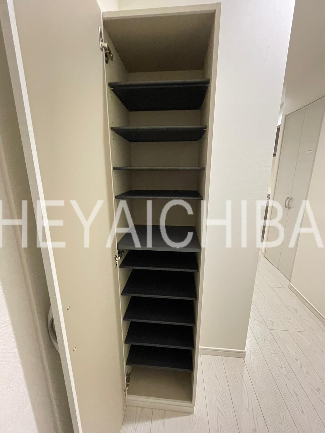 Leonisのその他|シューズボックス