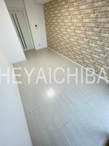 Leonisの居間・リビング