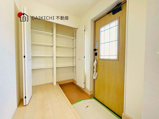 【玄関】 | 久喜栗原第2　Livele Garden.S　新築戸建　全9棟　2号棟