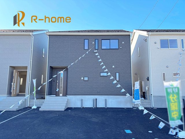 龍ケ崎市城ノ内第9　新築戸建て　2号棟の外観|ご予約を頂ければ、『平日』はもちろん『早朝』や『夜間』もご見学可能です♪お気軽にお申し付けください♪