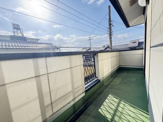 磯城郡田原本町大字三笠のバルコニー|広いバルコニーです