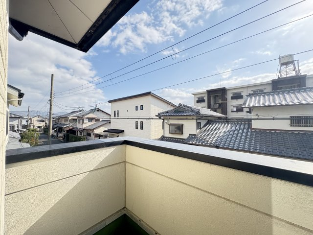 磯城郡田原本町大字三笠のバルコニー|広いバルコニーです
