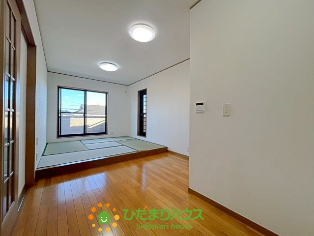 宮代町宮代台3丁目　中古一戸建ての洋室