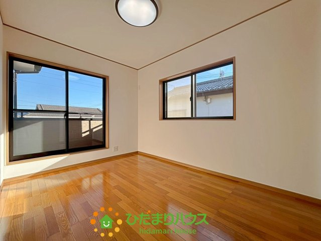 宮代町宮代台3丁目　中古一戸建ての洋室