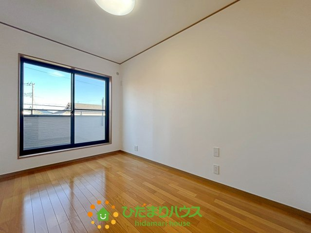 宮代町宮代台3丁目　中古一戸建ての洋室