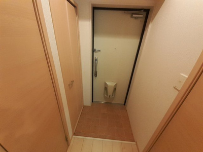 【玄関】 | ルミエ－ル西洞院