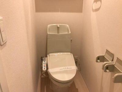 【トイレ】 | クオリア参番館 | シャワー付トイレ