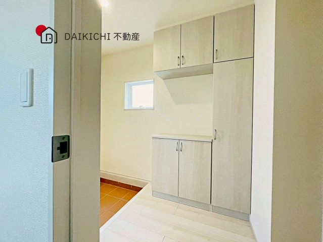 【玄関】 | 久喜栗原第2　Livele Garden.S　新築戸建　全9棟　3号棟