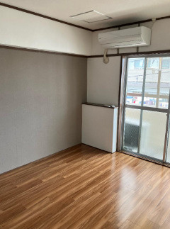 三陽南マンションの居間・リビング