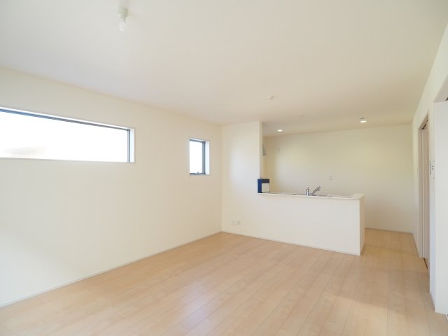 【居間・リビング】 | Livele Garden.S　笹谷塗谷地　2号棟