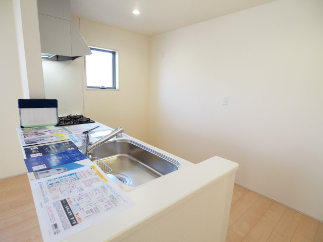 【キッチン】 | Livele Garden.S　笹谷塗谷地　2号棟