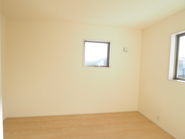 【洋室】 | Livele Garden.S　笹谷塗谷地　2号棟