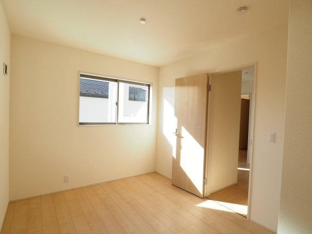 【洋室】 | Livele Garden.S　笹谷塗谷地　2号棟