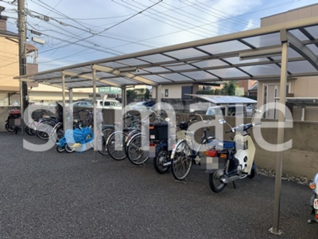 渋谷コート３号棟のその他共用部分|敷地内駐輪場！