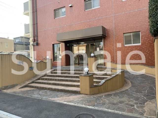 渋谷コート３号棟のエントランス|エントランス