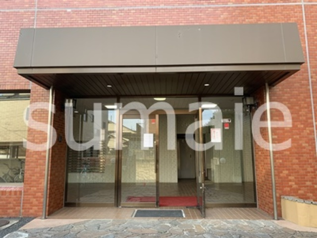 渋谷コート３号棟のエントランス|エントランス！