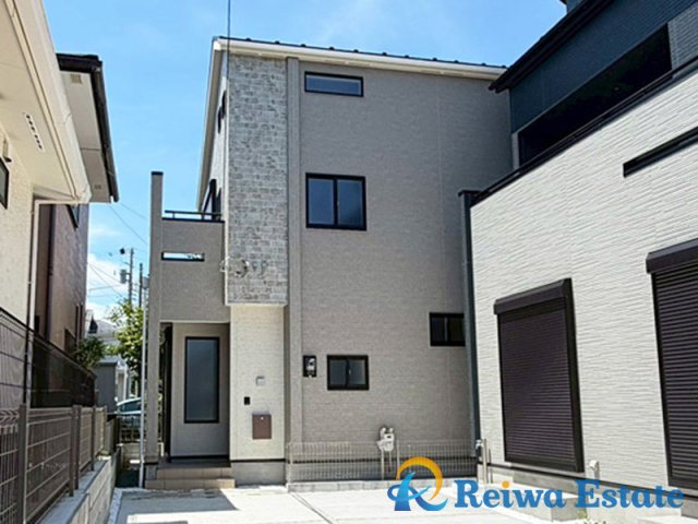 新築戸建　高座郡寒川町倉見の外観|小学校や公園がほど近く子育て世帯にオススメな立地です。ご不明点・現地見学のご希望は、お気軽にお問い合わせください。