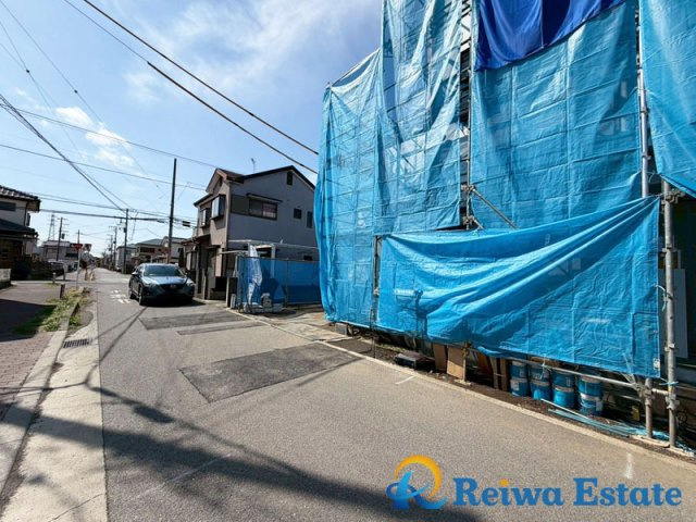新築戸建　高座郡寒川町倉見の前面道路含む現地写真