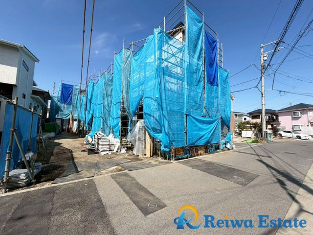 新築戸建　高座郡寒川町倉見の前面道路含む現地写真
