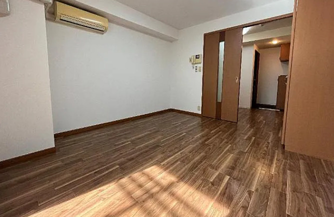 サンパレスの居間・リビング|サンパレス