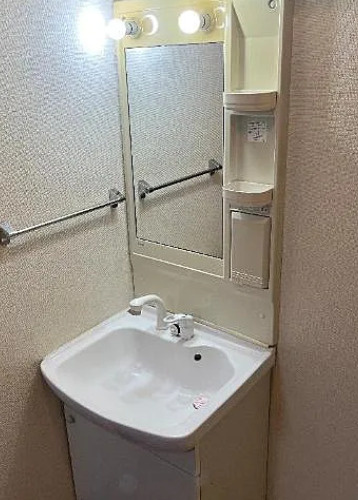 サンパレスの独立洗面台|サンパレス